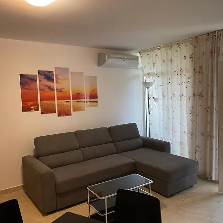 Apartment 2-bedroom Apartment, Perfect For Families Sunny Beach