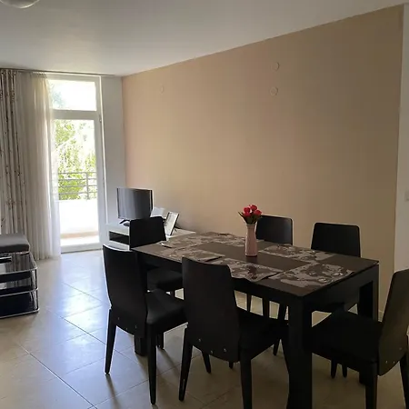 2-bedroom Apartment, Perfect For Families Apartment *